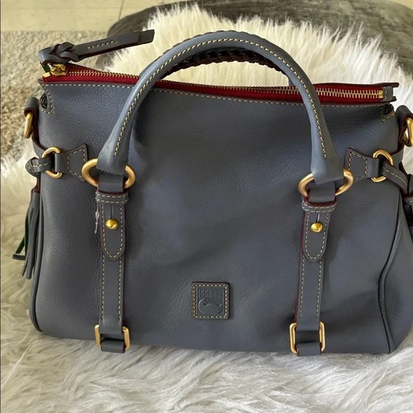 Dooney & Bourke Small satchel - Picture 2 of 14